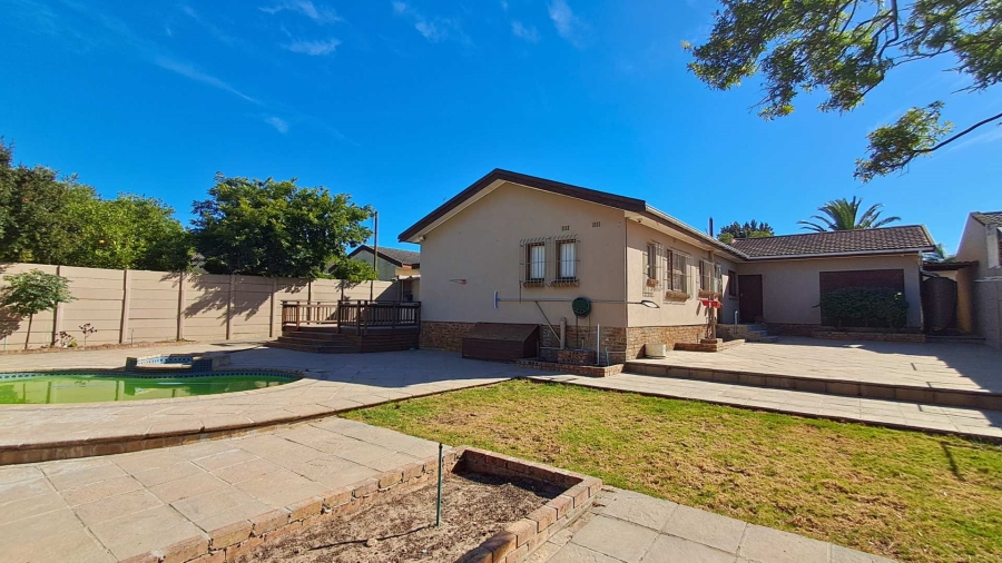 3 Bedroom Property for Sale in Morgenster Heights Western Cape